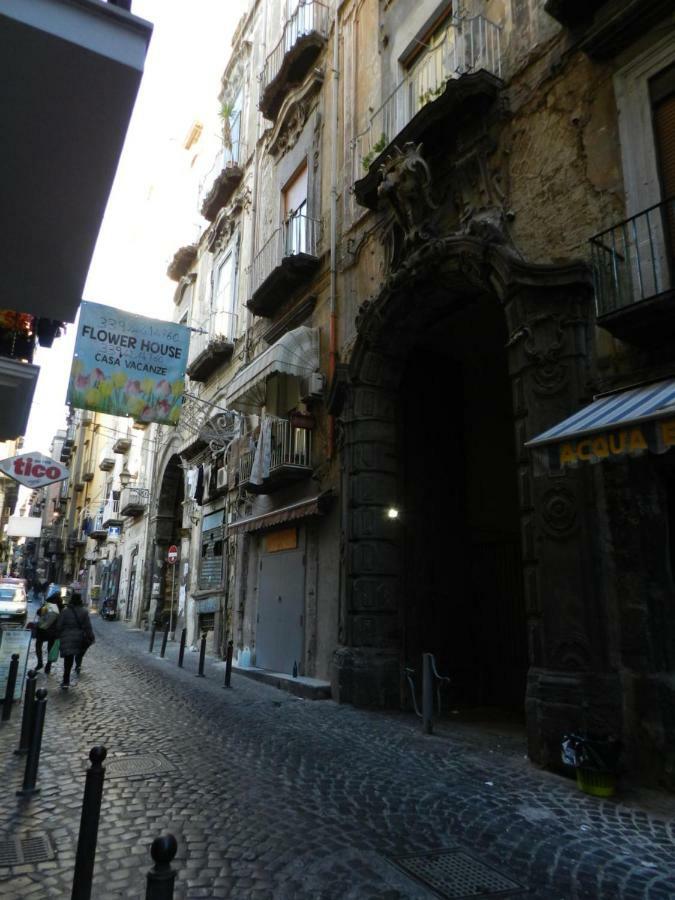 Appartamento Ai Tribunali Napoli Eksteriør bilde